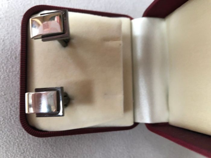 Spinki do mankietów