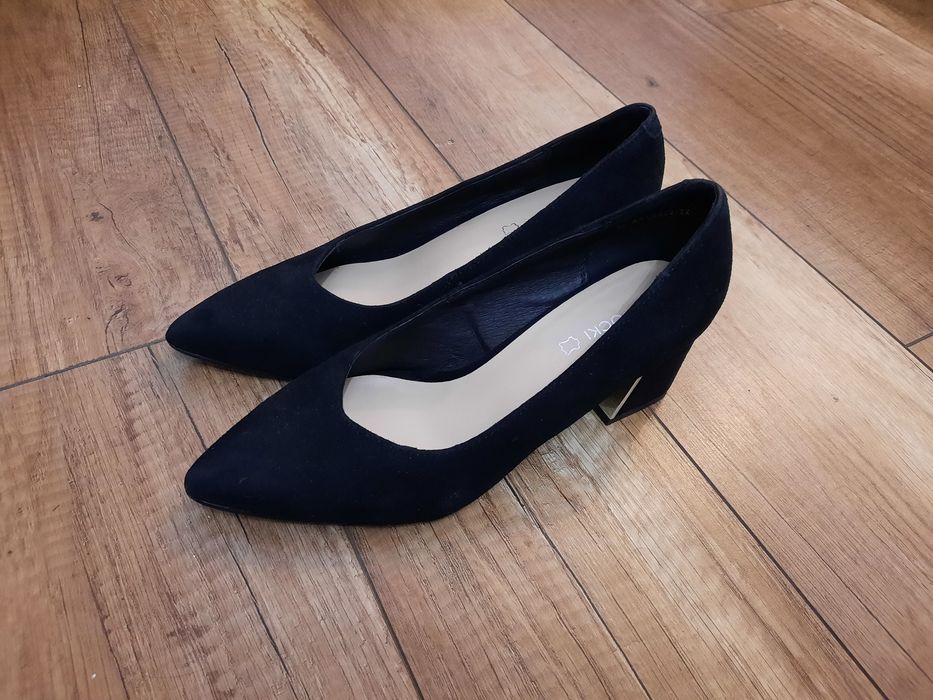Buty czółenka na obcasie, rozm. 36