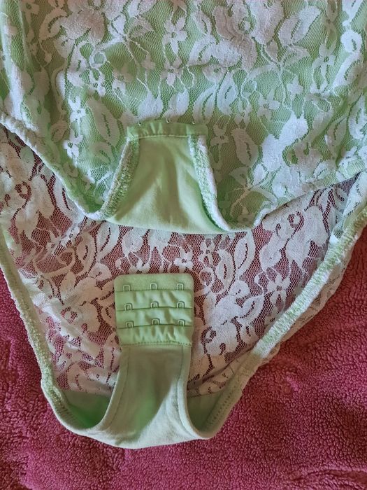 Body koronkowe r. 36