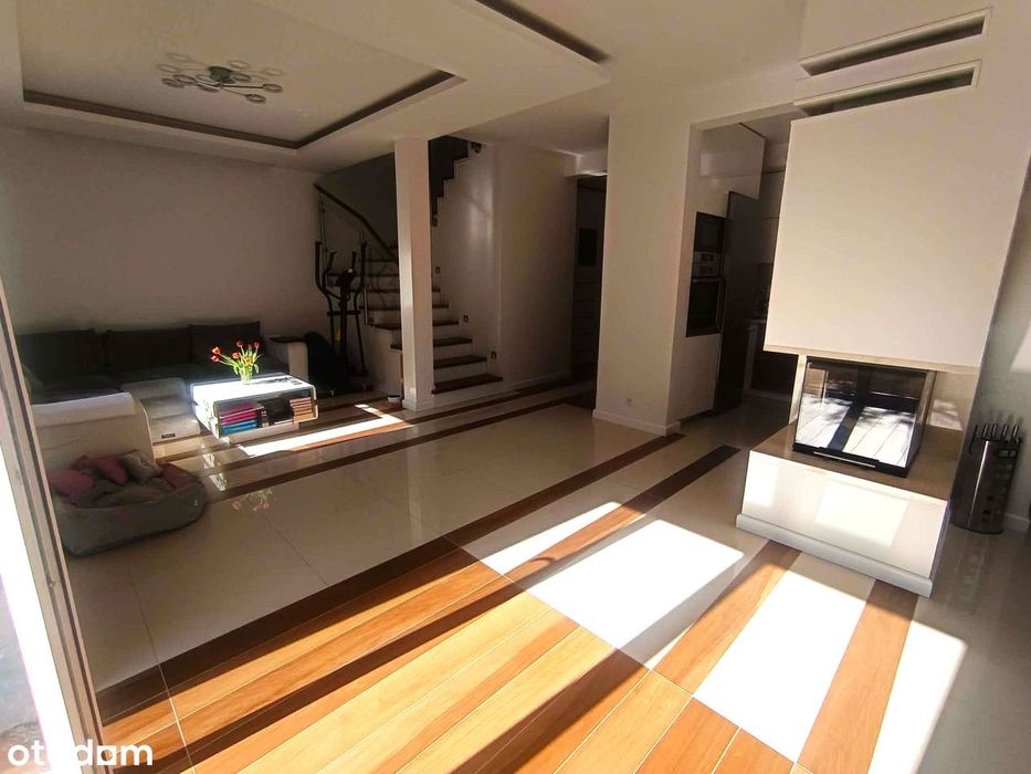 Segment Skrajny 110m2 z ogródkiem i tarasem w dobrej lokalizacji