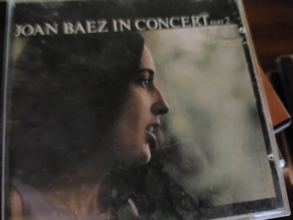 CDs by various artists: Léo Ferré, The Byrds, Eric Clapton, Moustaki, Janis Joplin,64750572440833124