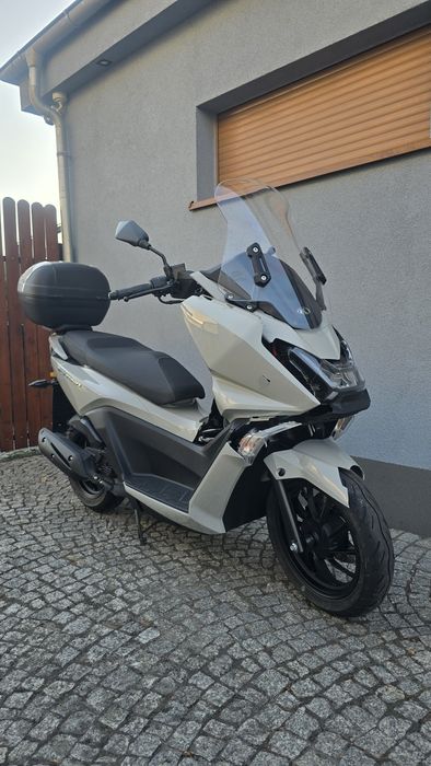 Skuter kymco skytown 50 cm 2026r 3 tys km
