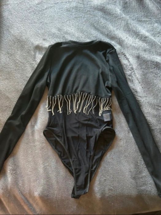 body z długim rękawem