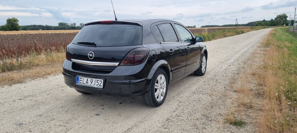 Opel Astra h 1.9 cdti 150