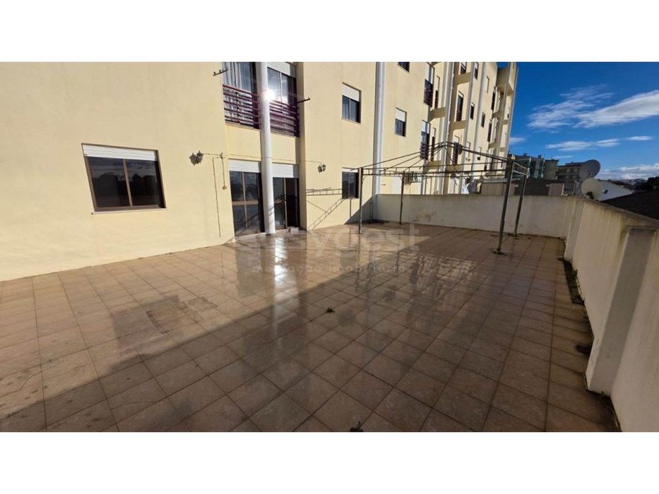 Apartamento T3 com Amplo Terraço em Setúbal - Bairro de São Gabriel — Setúbal (São Julião, Nossa Senhora Da Anunciada E Santa Maria Da Graça), Setúbal