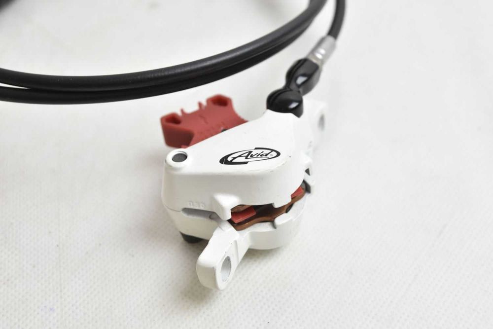 NIEUŻYWANE hamulce tarczowe, hydrauliczne AVID elixir R !