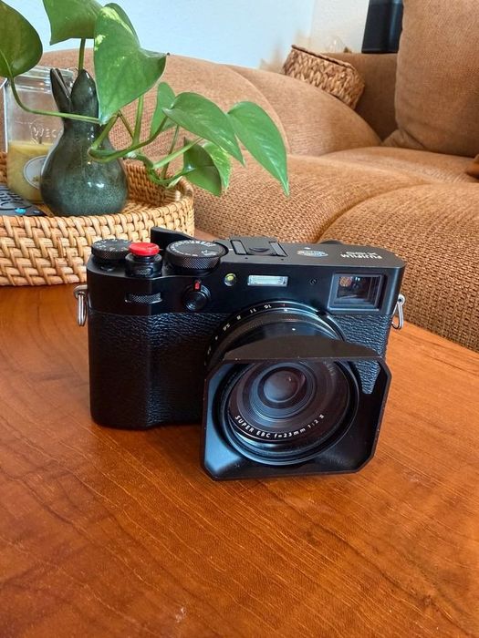Fujifilm X100V - bardzo dobry stan