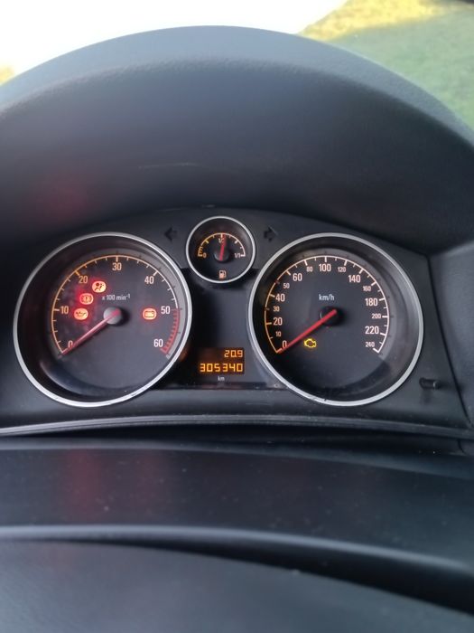 Opel Astra h 2009 1.7 d