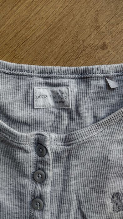 Longsleeve koszulka Next r. 134 (9 lat), kolor szary, stan BDB+.