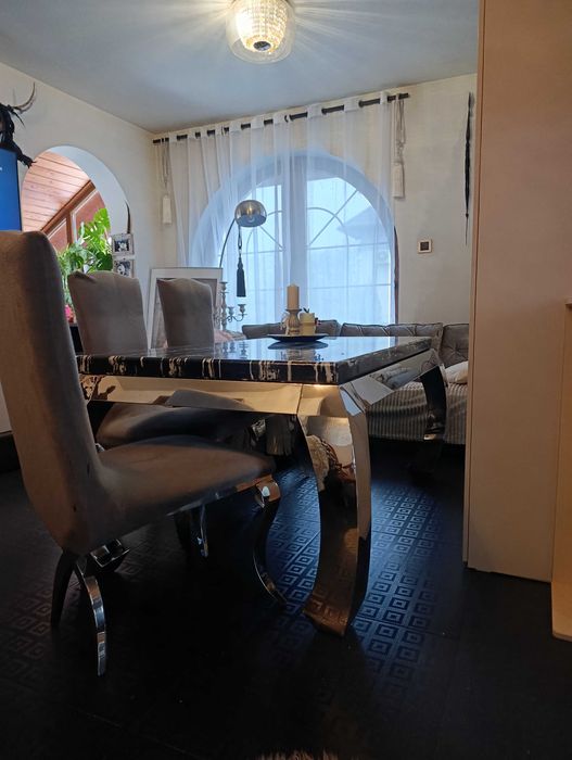 Stół w stylu Ludwik, kamienny blat