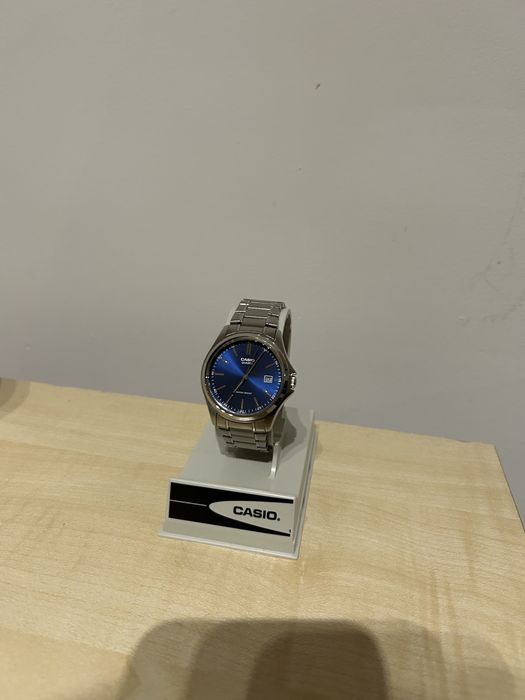 Zegarek Casio MTP-1183A-2AEF