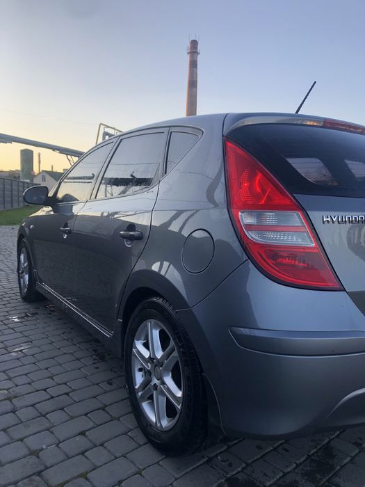 2011рік 1.6crdi офіціал! можливий обмін