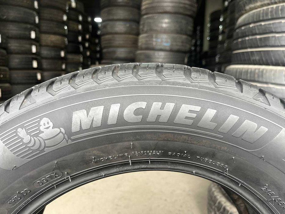 215/65 R16 MICHELIN CROSS CLIMATE 2 всесезонні шини
