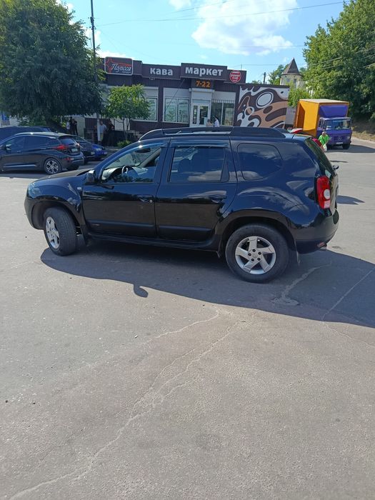 Dacia duster 10 рік