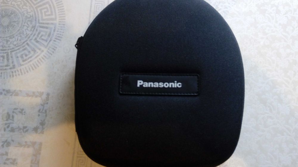 Провідні навушники Panasonic RP - HC500