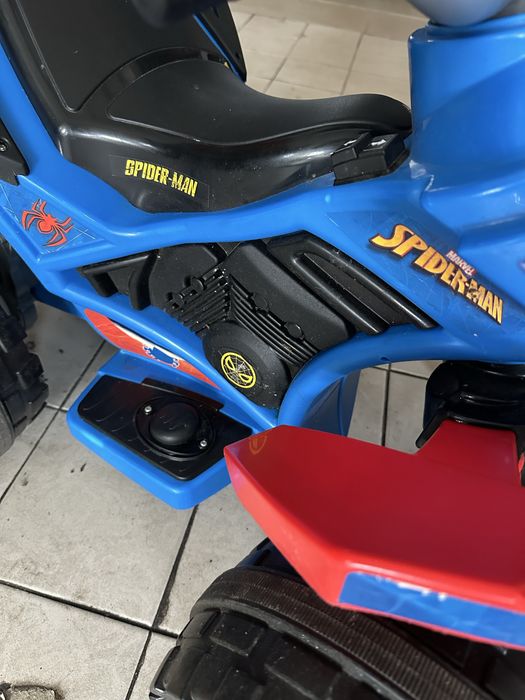 Moto 4 eletrica spiderman criança