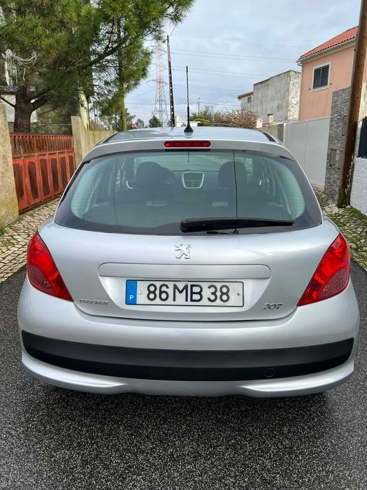 Peugeot 207 1.4 Gasolina RESERVADO