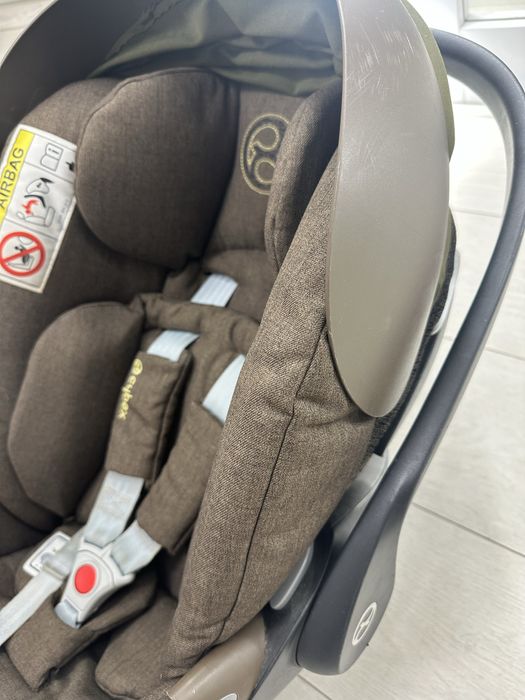 Автокрісло дитяче Cybex Cloud Z2 I-Size+ преміум тканина