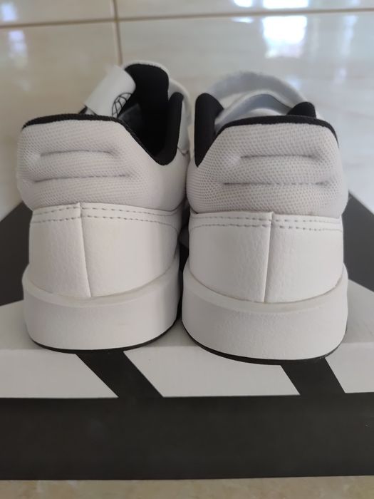 Buty chłopięce Adidas