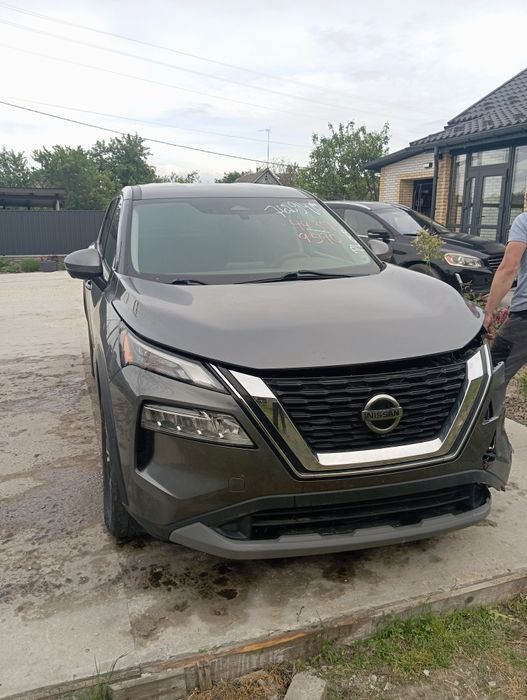 Разборка Nissan Rogue T33 Ниссан рог Т33 2.5 бензин полный  привод