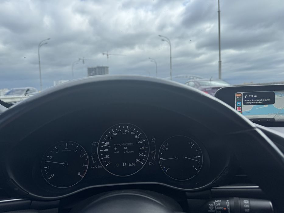 Мазда 3 2022 року