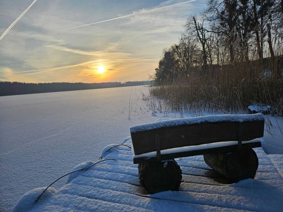 Sylwester nad jeziorem. Piękna okolica. 223 zł/os Jeziory Wielkie k/Poznania