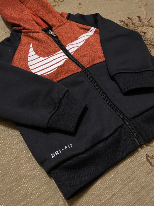 Дитячий спортивний костюм Nike