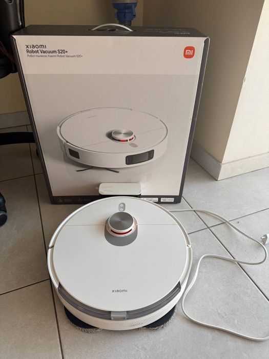 Продам Робот-пилосос Xiaomi Mi Robot Vacuum S20+ White, майже новий