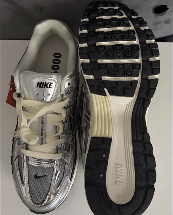 Nike P-6000 (Metallic Silver - Tam. 43)