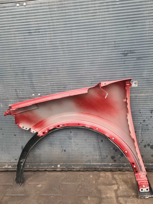 Ford Explorer EV błotnik przedni prawy 24r