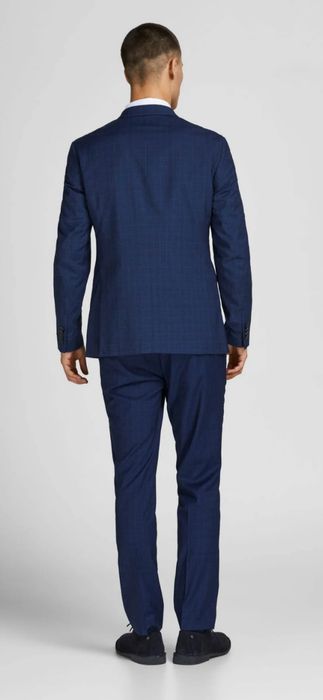 Garnitur Slim komunia, wesele. Wełna plus wiskoza roz.. 60/188 pas 108 cm