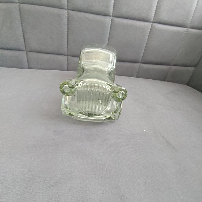 Stara butelka Fiat 500