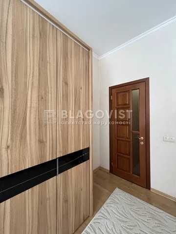 Продаж 3-к. з ремонтом 110м2, метро Печерська, вул. Коновальця_32_ЖК Митець
