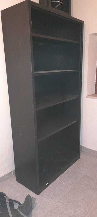 Móveis para venda.