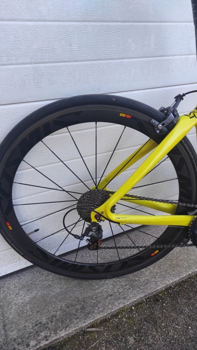 Bicicleta estrada full carbono