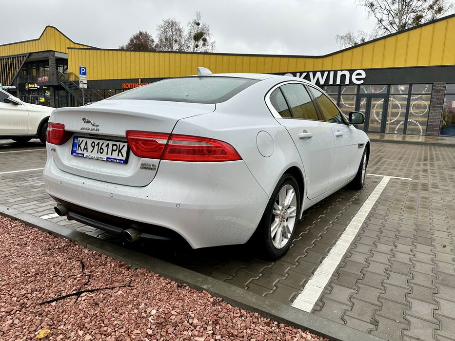 Jaguar XE 2018 25t awd
