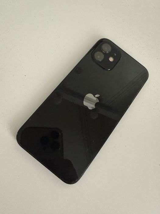 Продам iphone 12