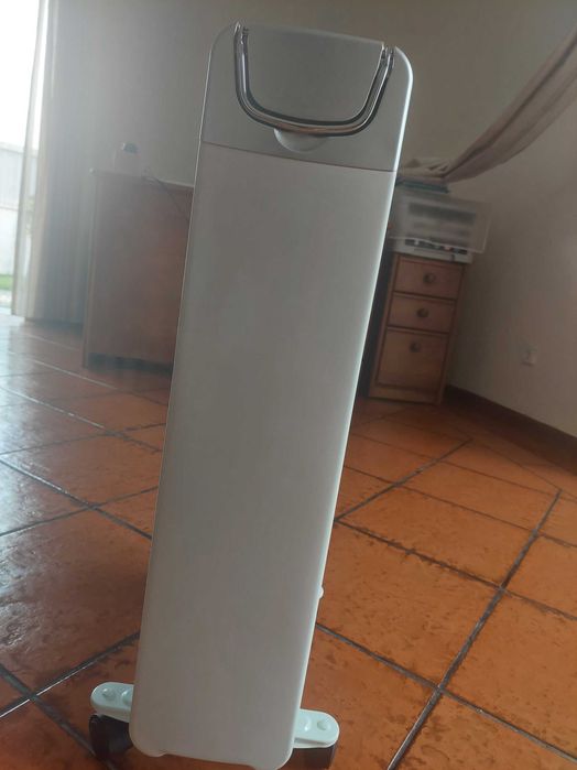 Aquecedor a óleo 1370 a 1640W