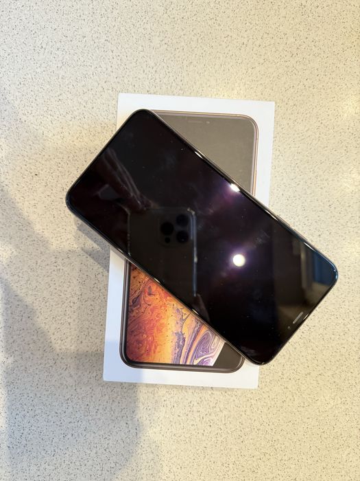 Sprzedam iPhone XS Max