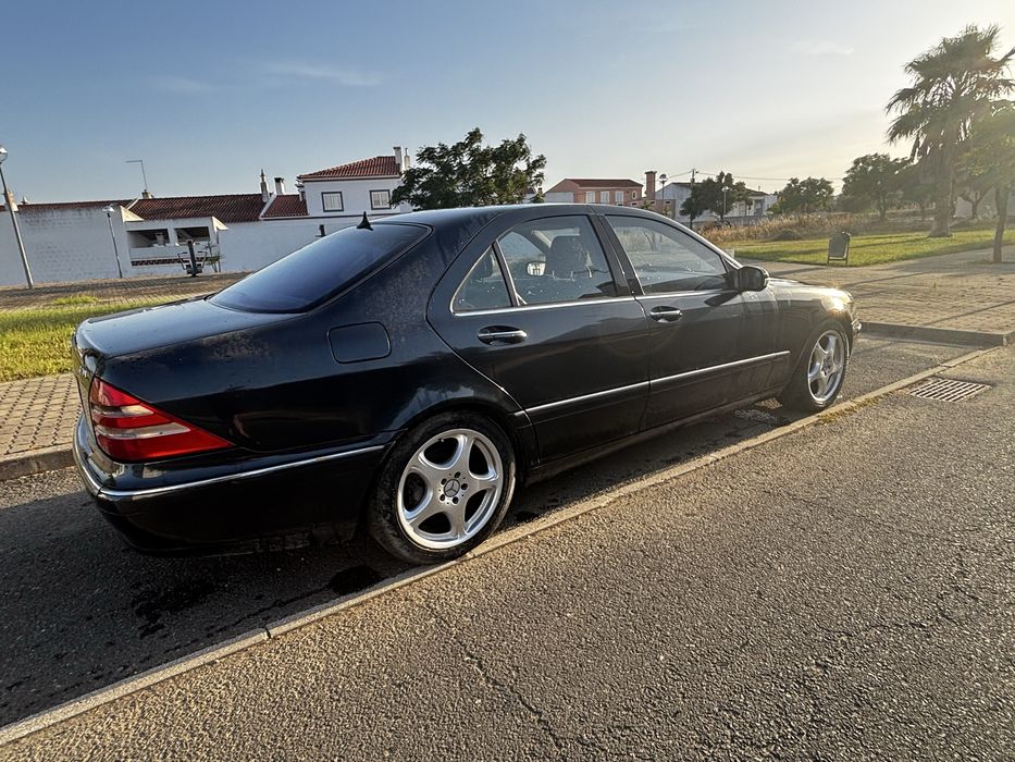 Mercedes-Benz S400 V8