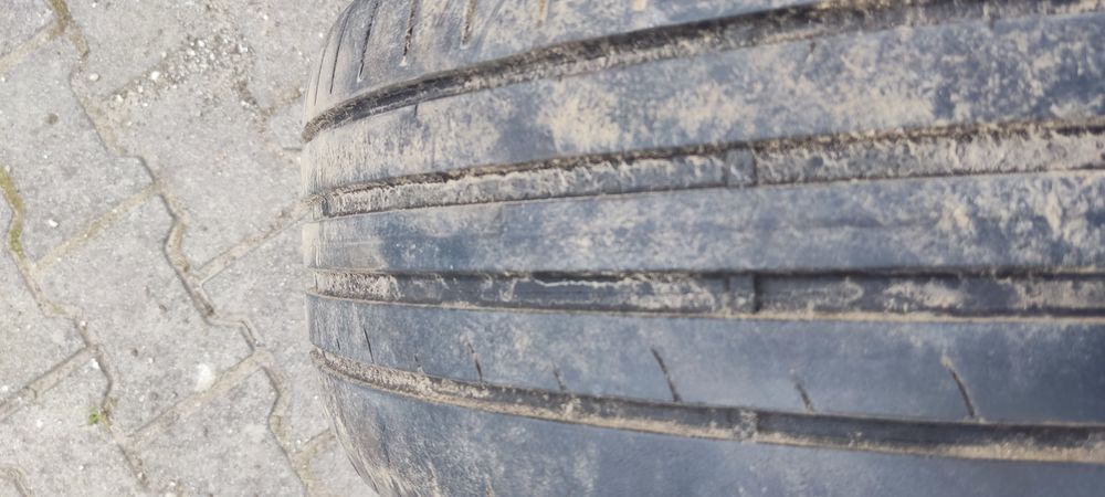 Cztery opony Dunlop Sport Bluresponse 205/55 R16