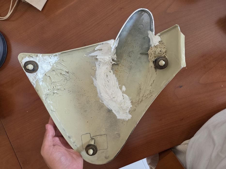 Carenagem lateral esquerda keeway superlight 125 - recuperada