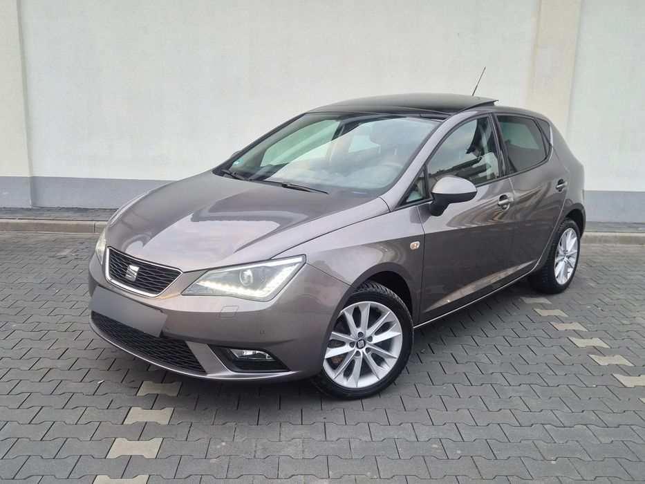 Seat Ibiza LIFT Full Serwis ASO DE Panorama NAVI Xenon Led Skóra Jeden Właściciel