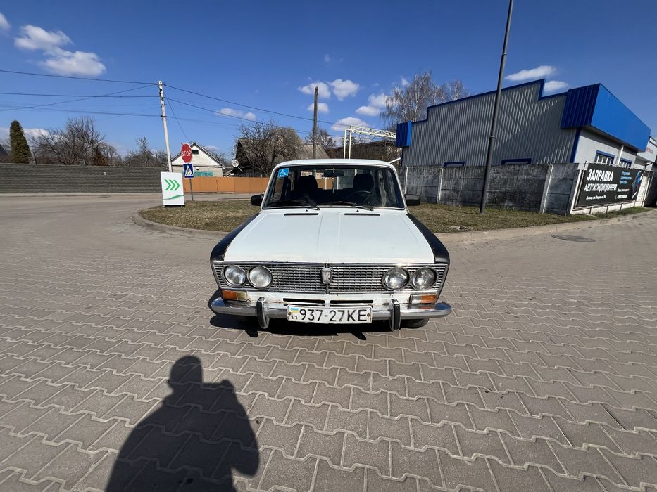 ВАЗ 2103 в чудовому стані