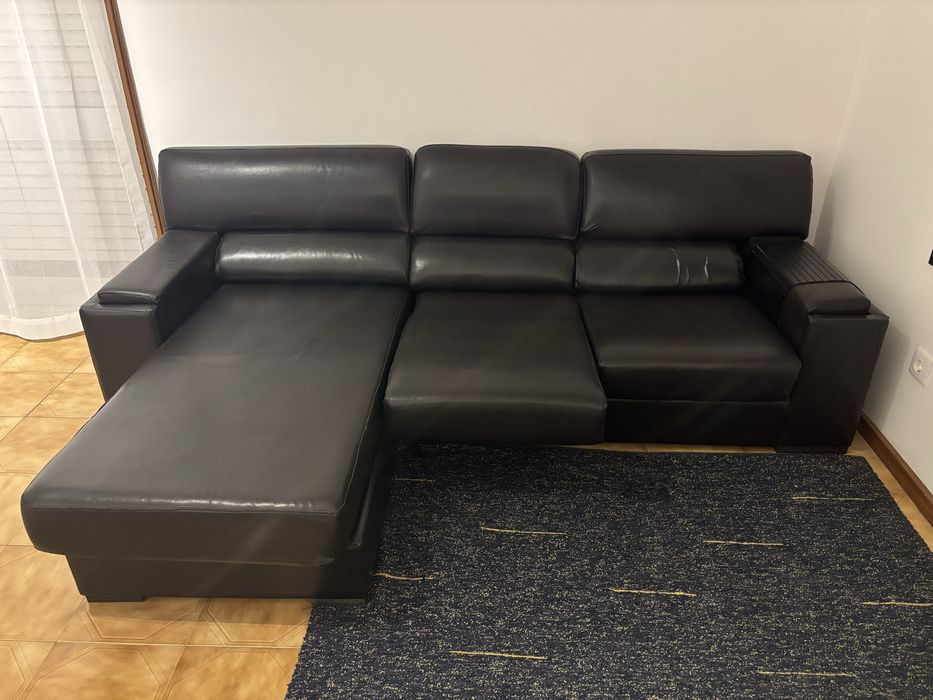Sofá Chaise Longue Preto Moderno – Muito Estimado e Confortável