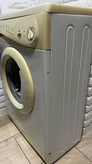 Пральна машина Rainford