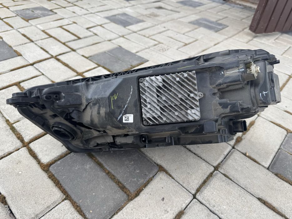 Фара Ауди Q5 2021 рест