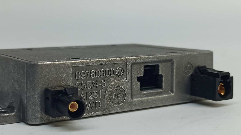 AMPLIFICADOR DE ANTENA MERCEDES CLASE C (W203) BERLINA 220 CDI (LA) (203.008)