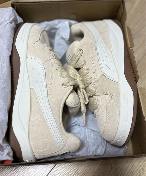 Жіночі кросівки Puma