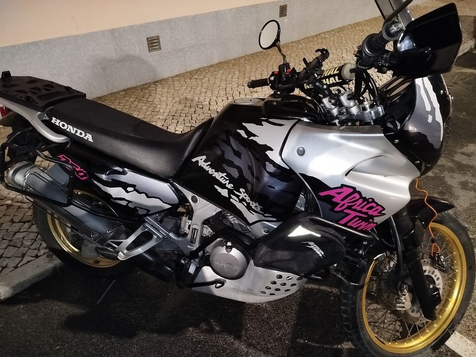 Africa twin 750 rd07